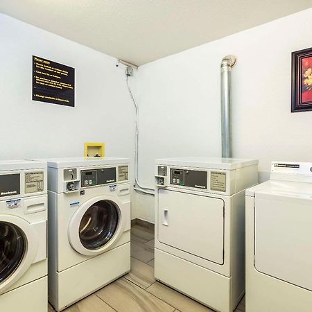Comfort Inn & Suites Yorkton Eksteriør billede