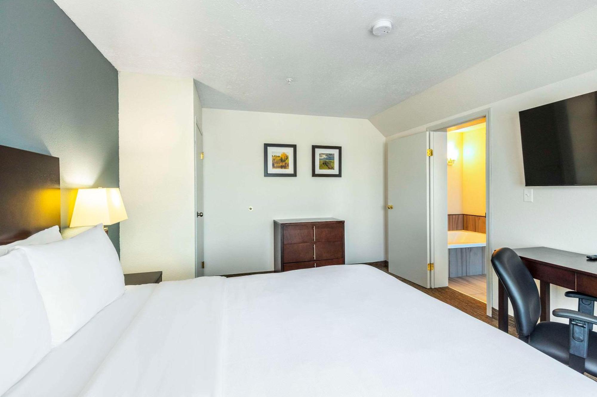 Comfort Inn & Suites Yorkton Eksteriør billede