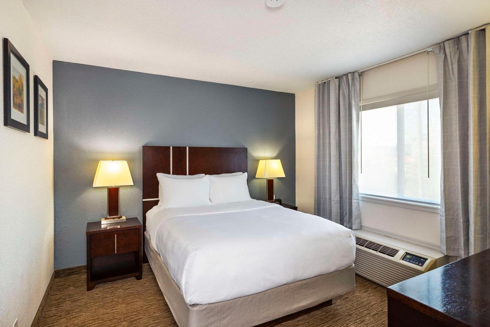 Comfort Inn & Suites Yorkton Eksteriør billede