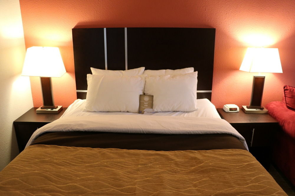 Comfort Inn & Suites Yorkton Eksteriør billede